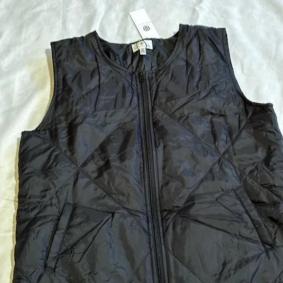❗️PRICE DROP❗️🎉HOST PICK🎉✨NWT✨ Socialite Quilted Vest | Navy | Size S/M - Picture 3 of 7
